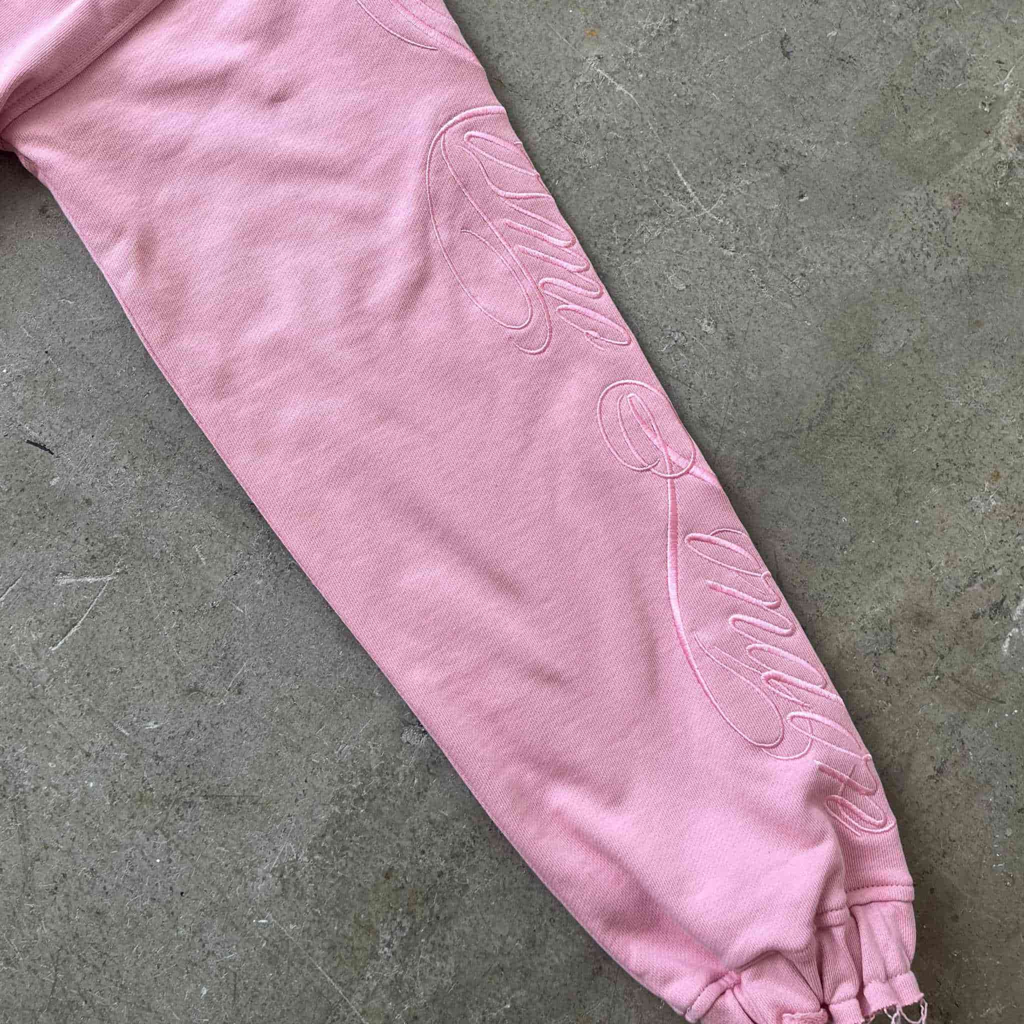 Inkflow - Pink Cropped Zip-Up Hoodie With Calligraphy Script Embroidery / Distressed Edges